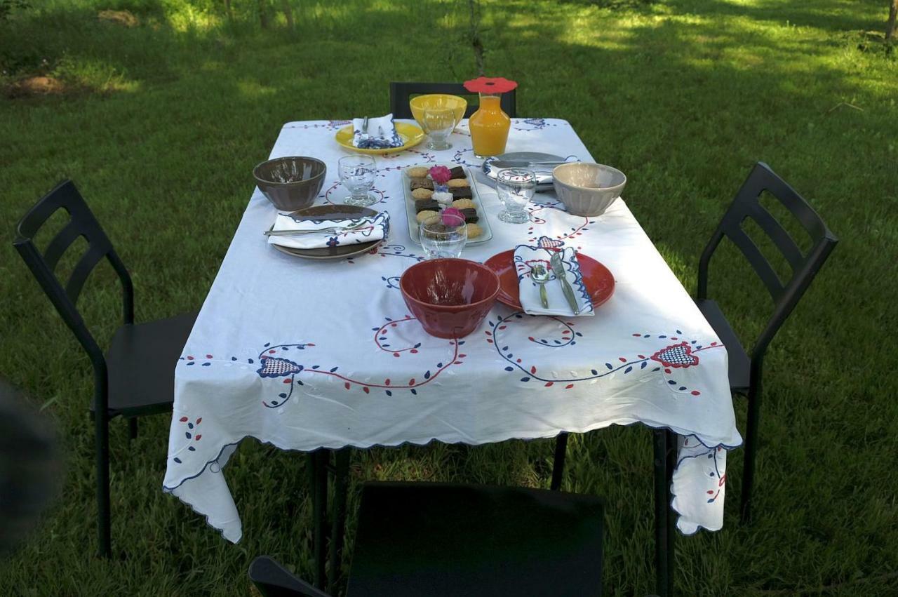 Les Trois Etangs Bed and Breakfast Saint-Viaud Buitenkant foto